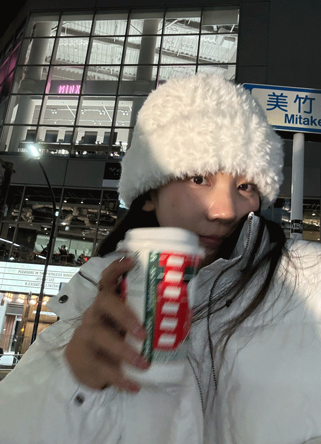 Fluffy winter beanie (2color)