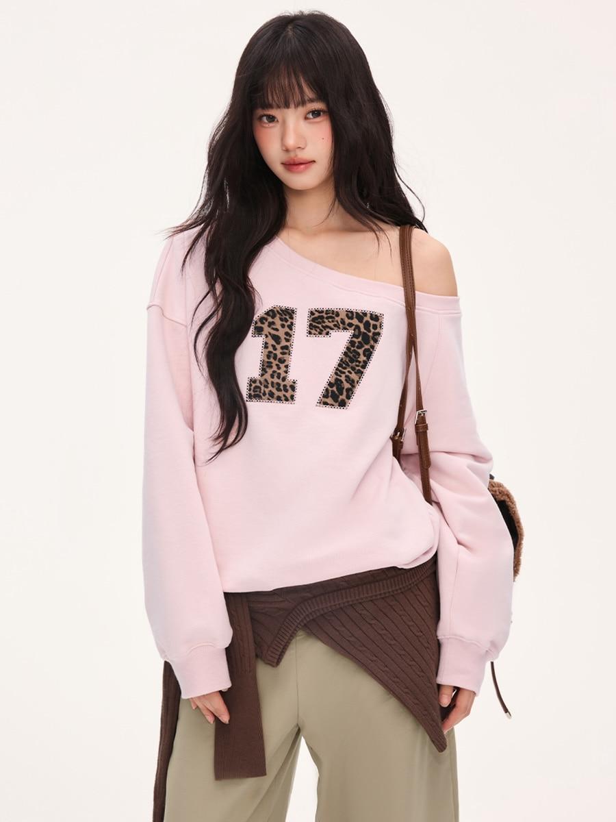 Weekendhub Leopard Patch Oblique Sweatshirt