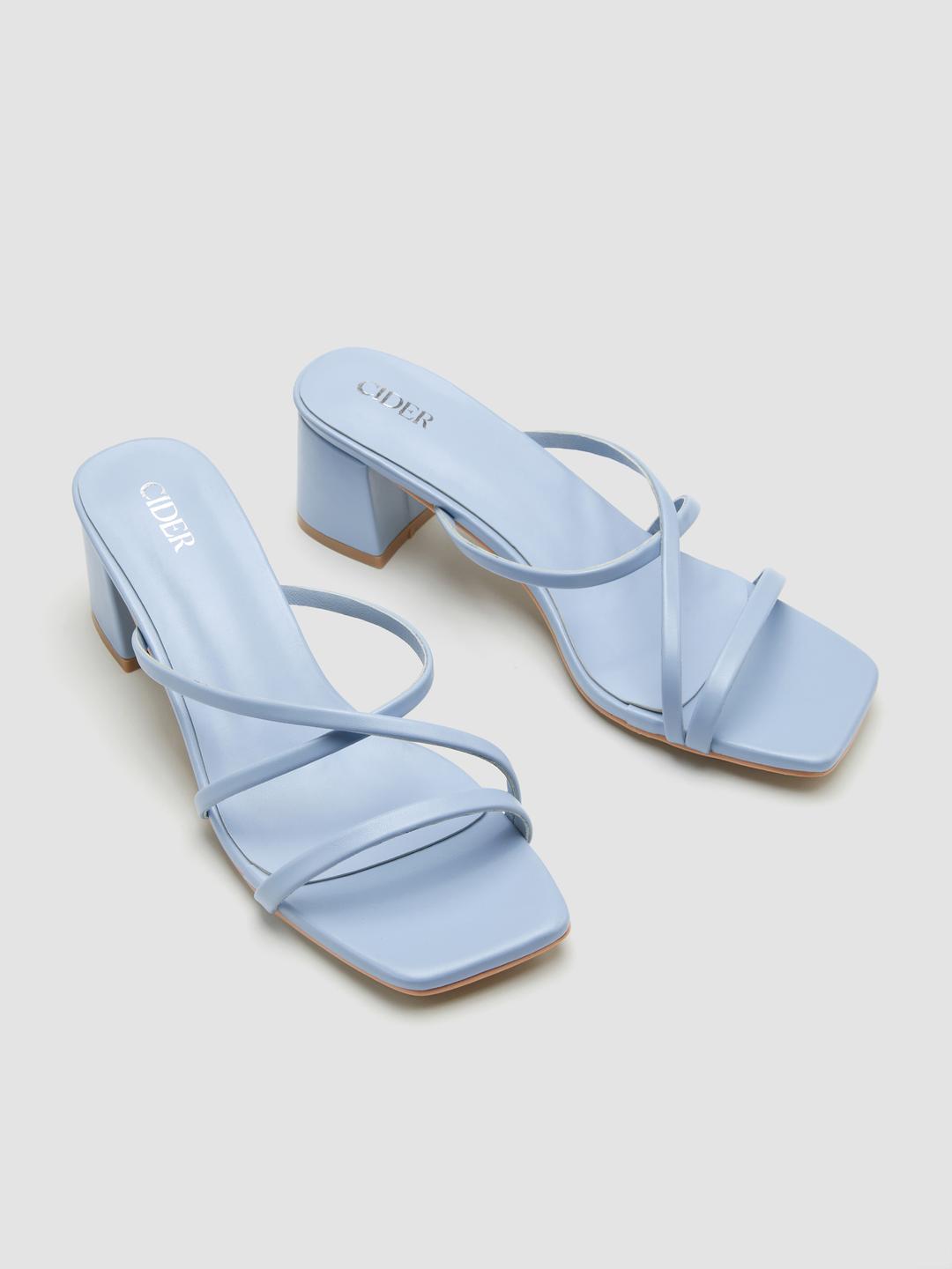 STRAP CHUNKY HEEL SANDALS