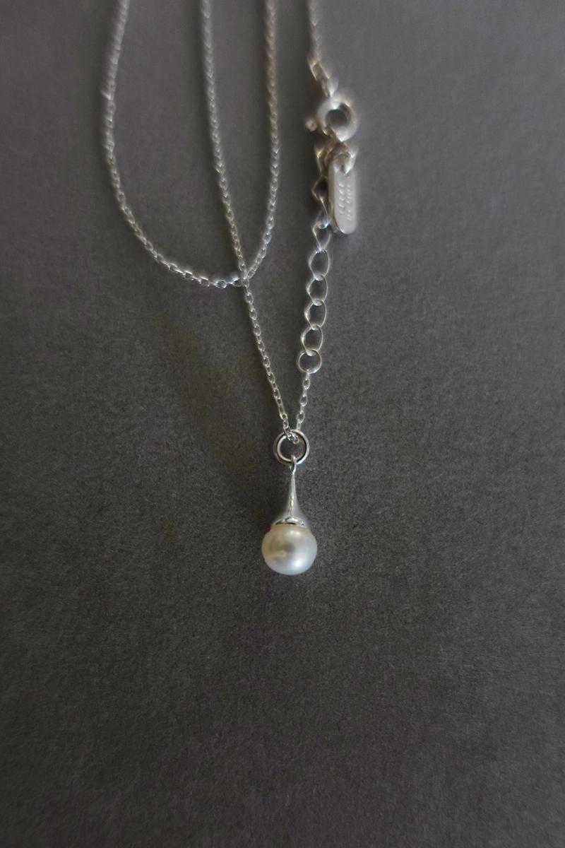 out of label - 24PF Hanging Pearl Necklace