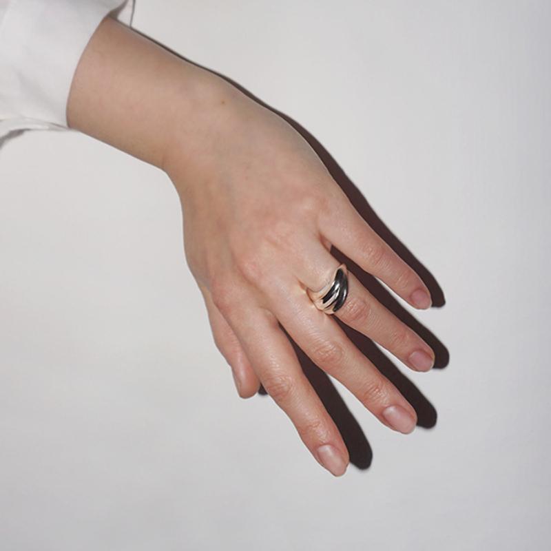 3-LAYERED FOLD RING (GLOSSY- SILVER)