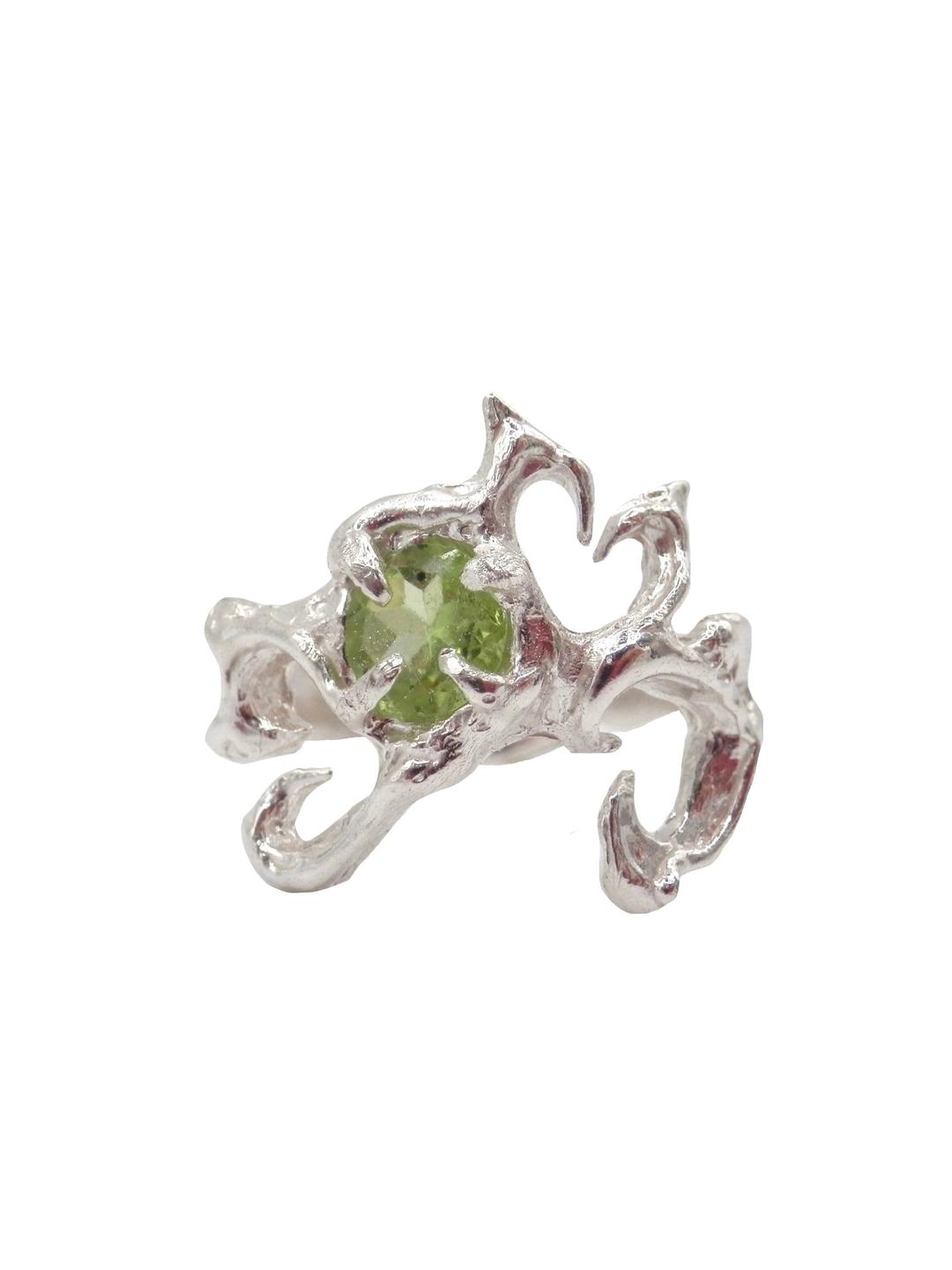 SILVER SYMPHONY RING - Peridot