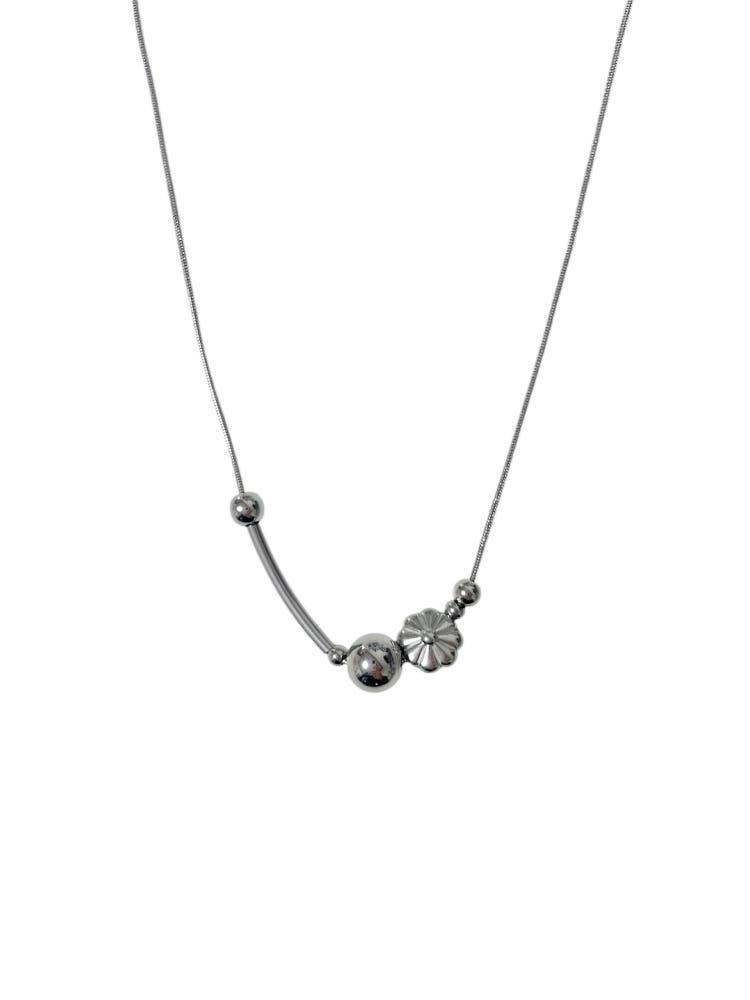 Flower Pipe Necklace