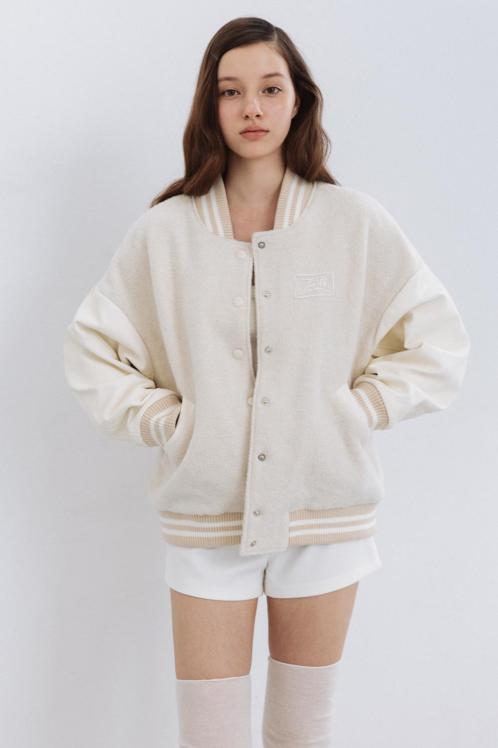 [9월 30일 예약배송] ANGEL PEARL VARSITY JACKET_TT5W003CM