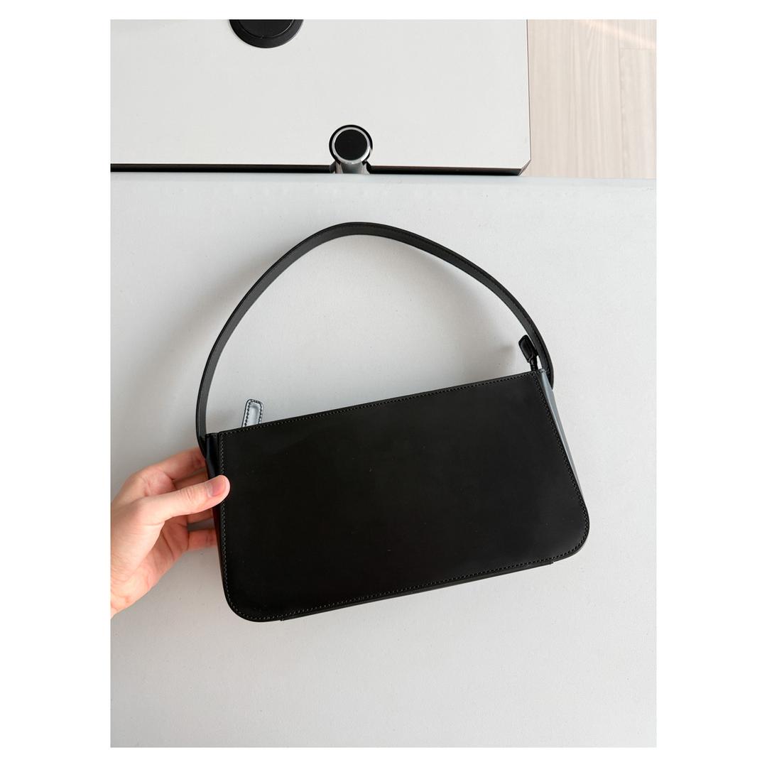 old MARGARET HOWELL - Mat Leather Hobo Bag (Black)