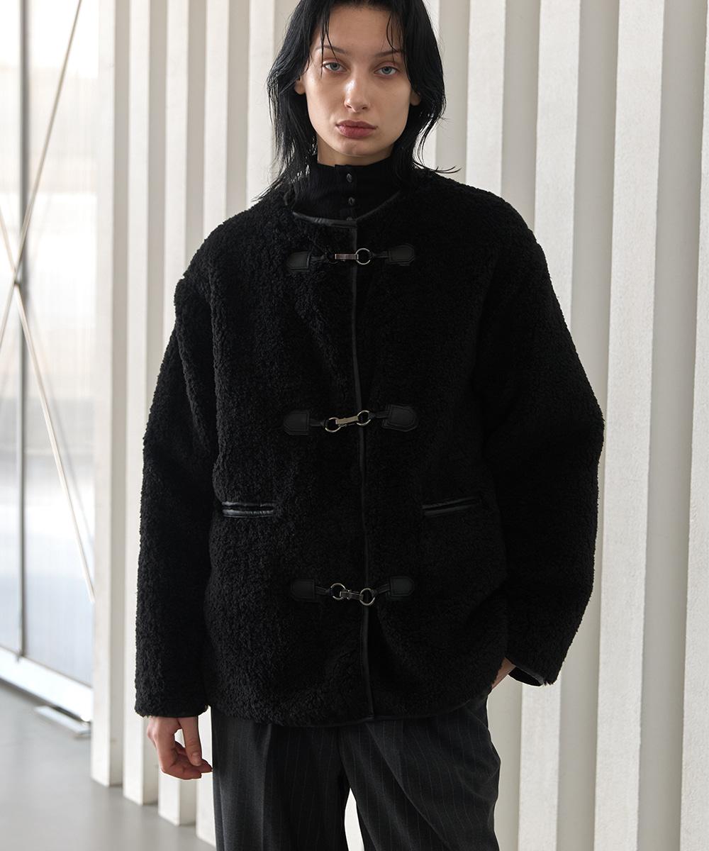 [유튜버 정잉주 착용] Superior Toggle Quilted Lining Fur Jacket Black