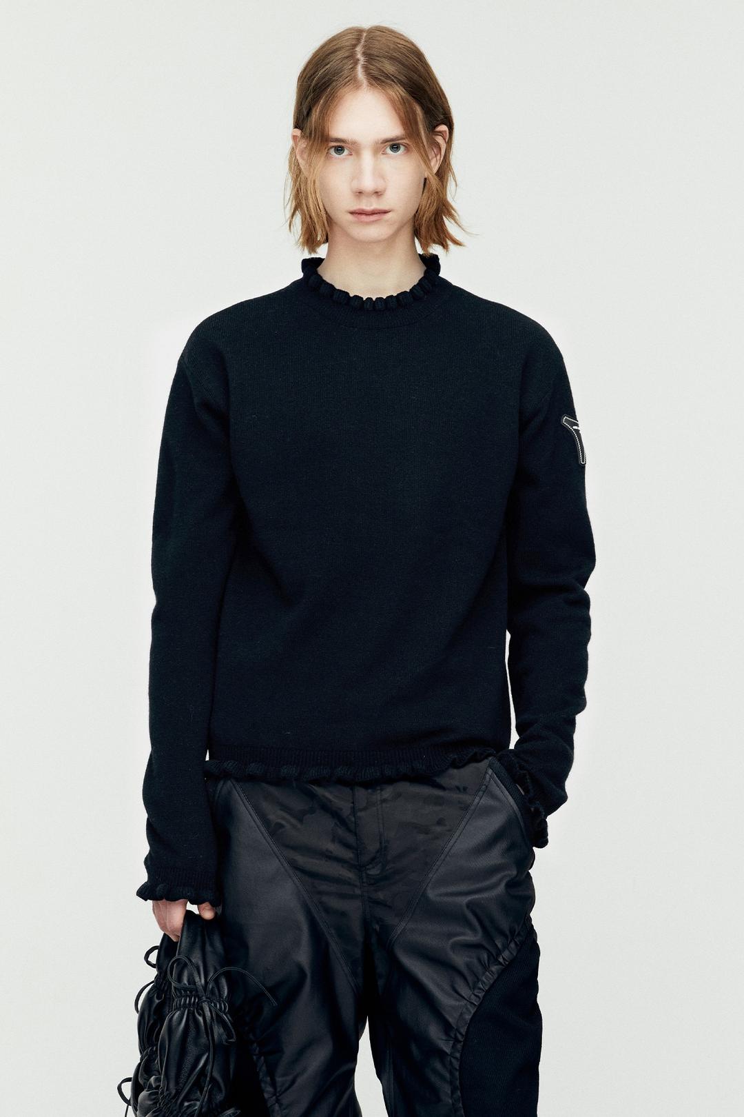 FLOWER RIB CREW-NECK SWEATER atb1173m(BLACK)
