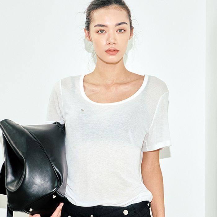 U-neck rayon T-shirts