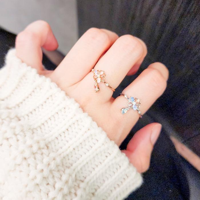 플뢰르 코스모스 큐빅 반지