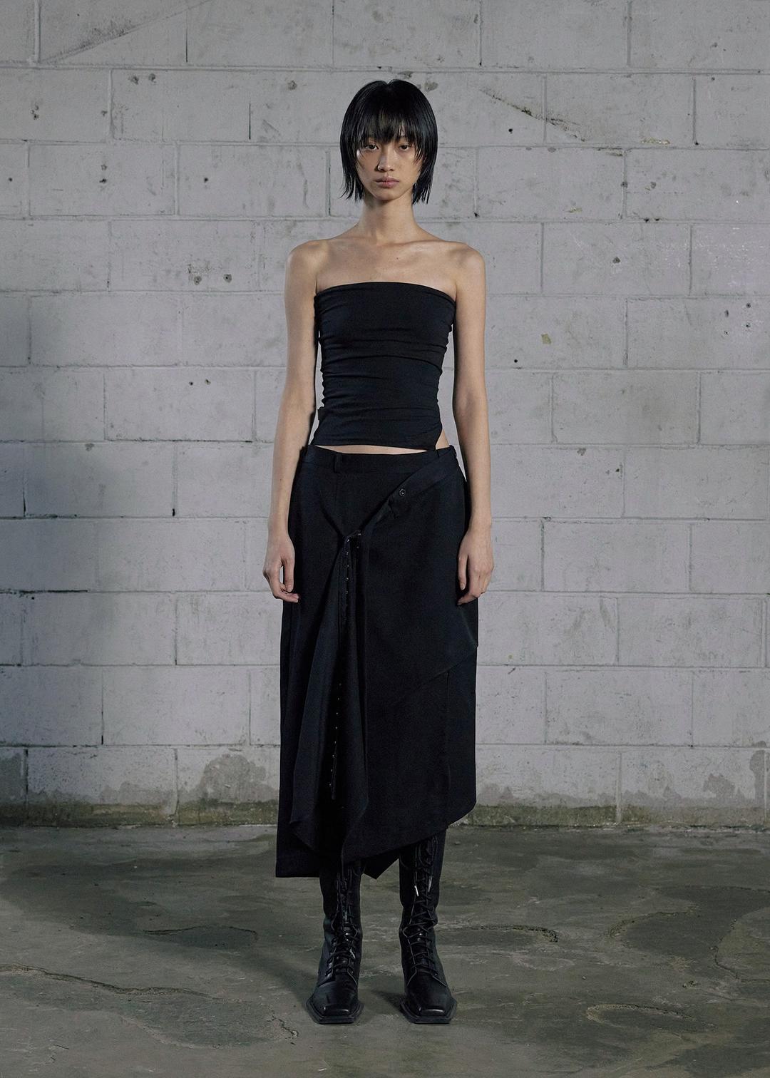 UNBALANCED DRAPE SKIRT, BLACK