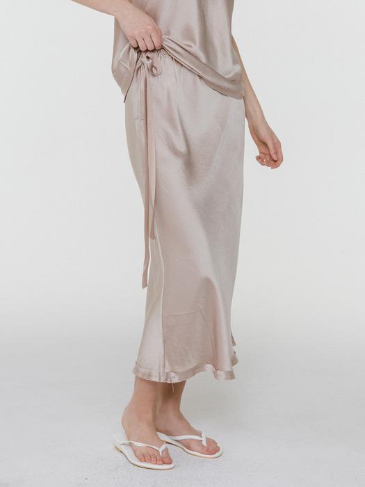 Lazy Satin Skirt - Beige