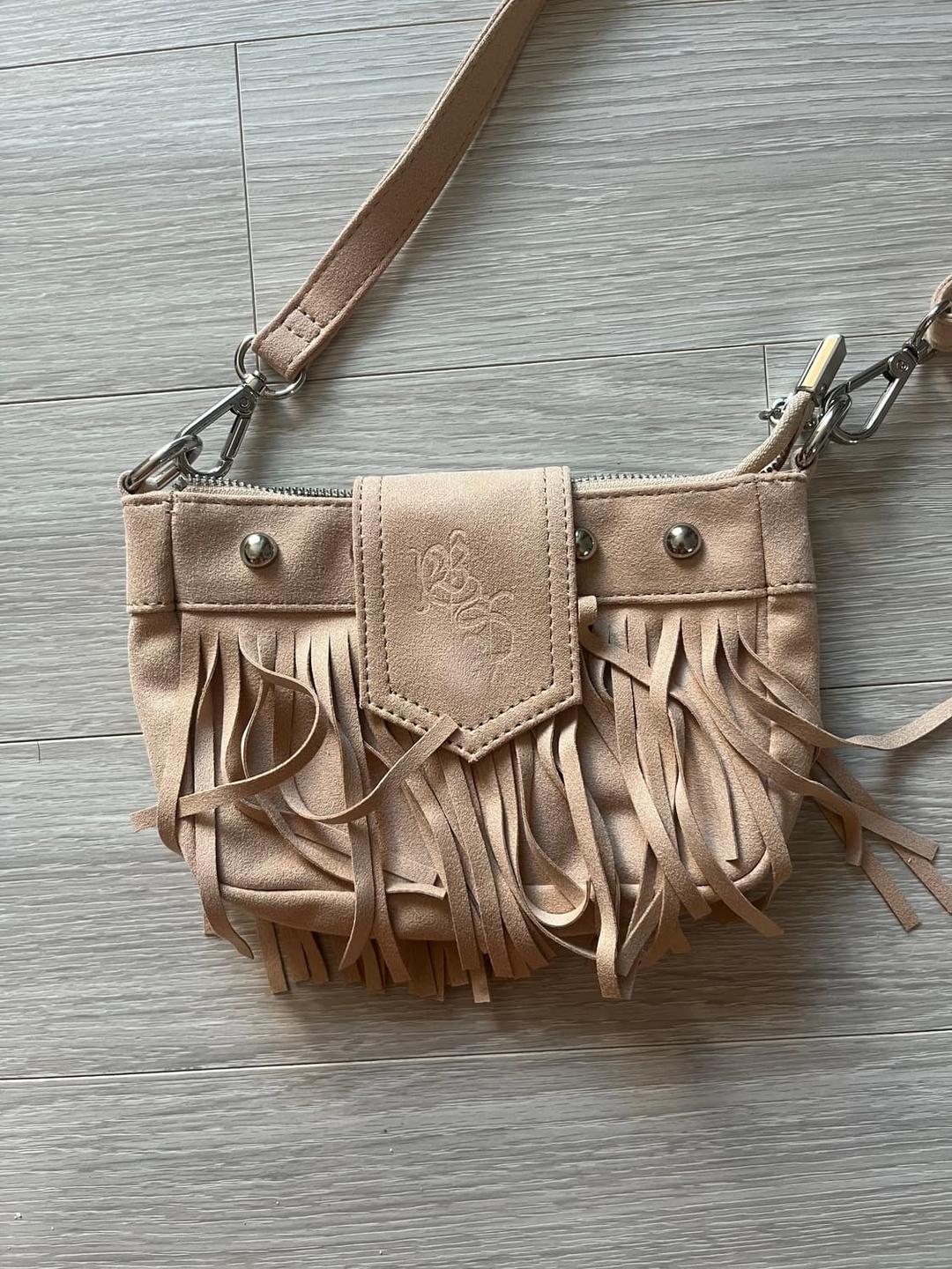 배디 가방 SUEDE FRINGE MINI BAG CORAL BEIGE | 후루츠패밀리