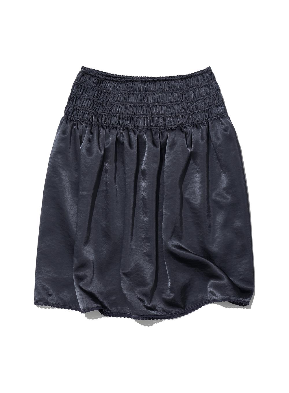 [WOMEN] LACE TRIM SMOCKING MIDI SKIRT_CHARCOAL