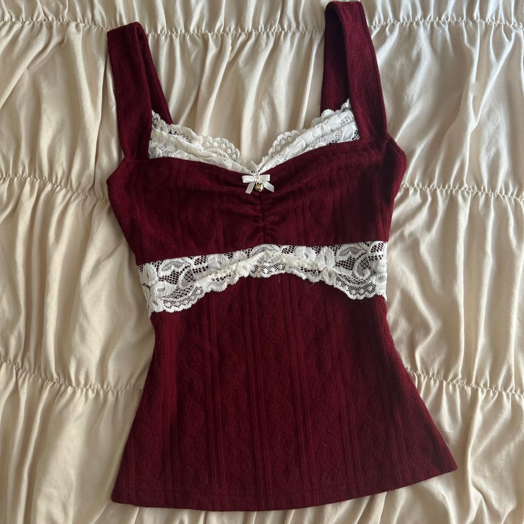 Charlotte Lacey top