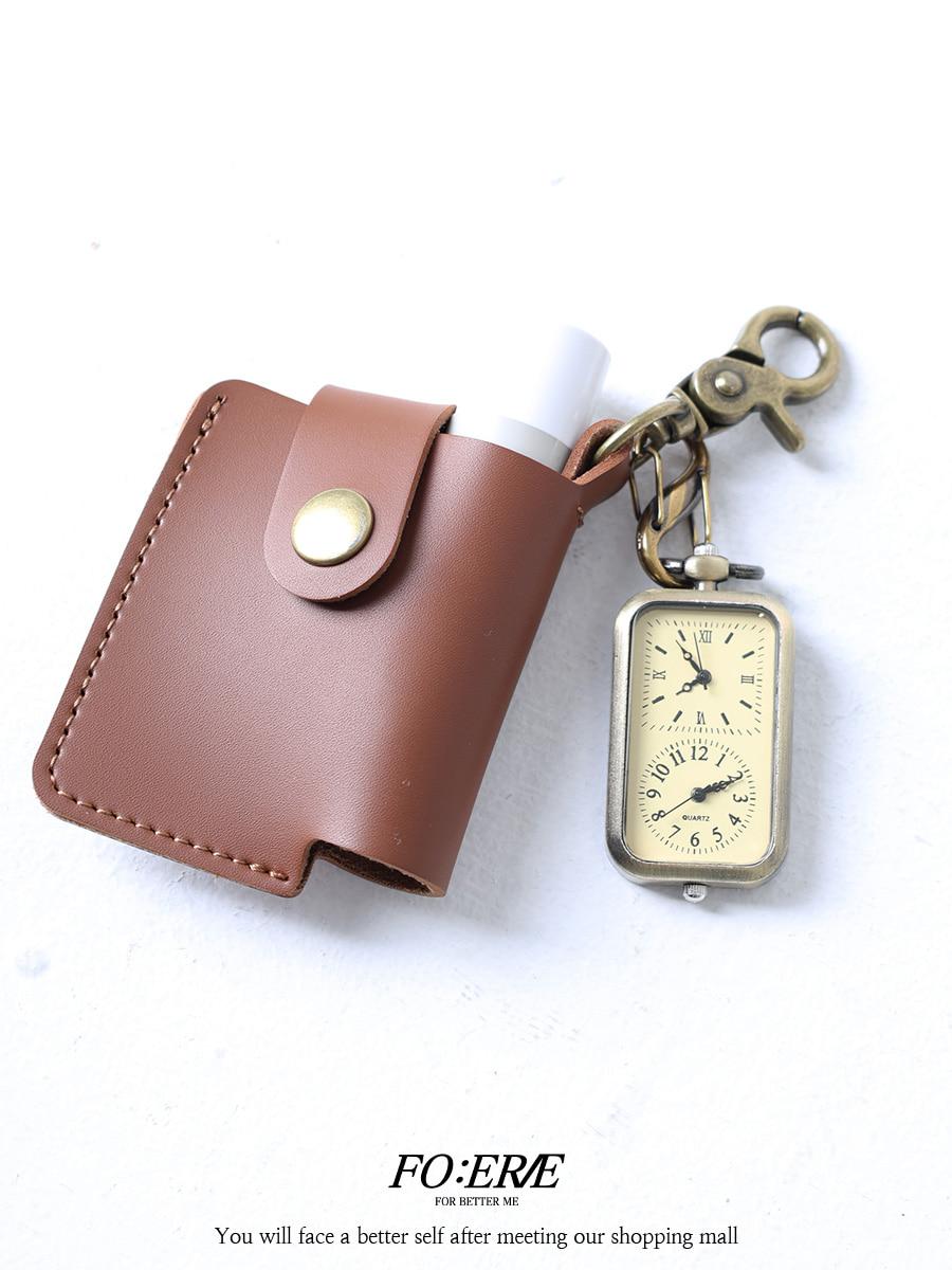 Vintage clock keyring