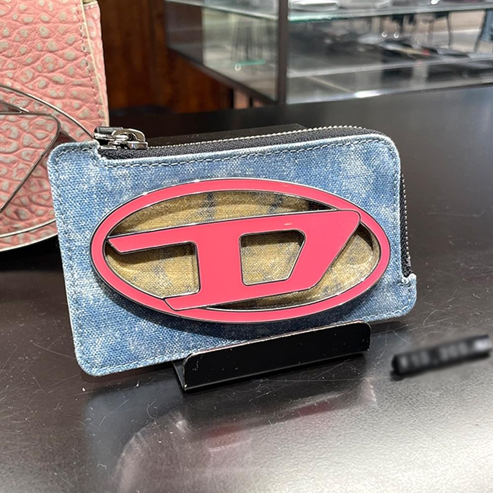 디젤 Apia 라운드 D 로고 카드지갑 동전지갑 워시드 데님