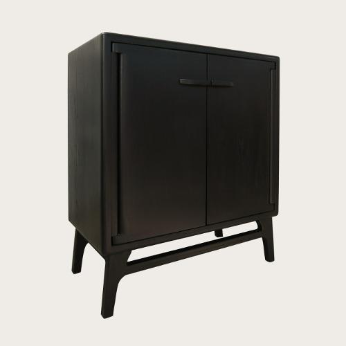 Bote Cabinet