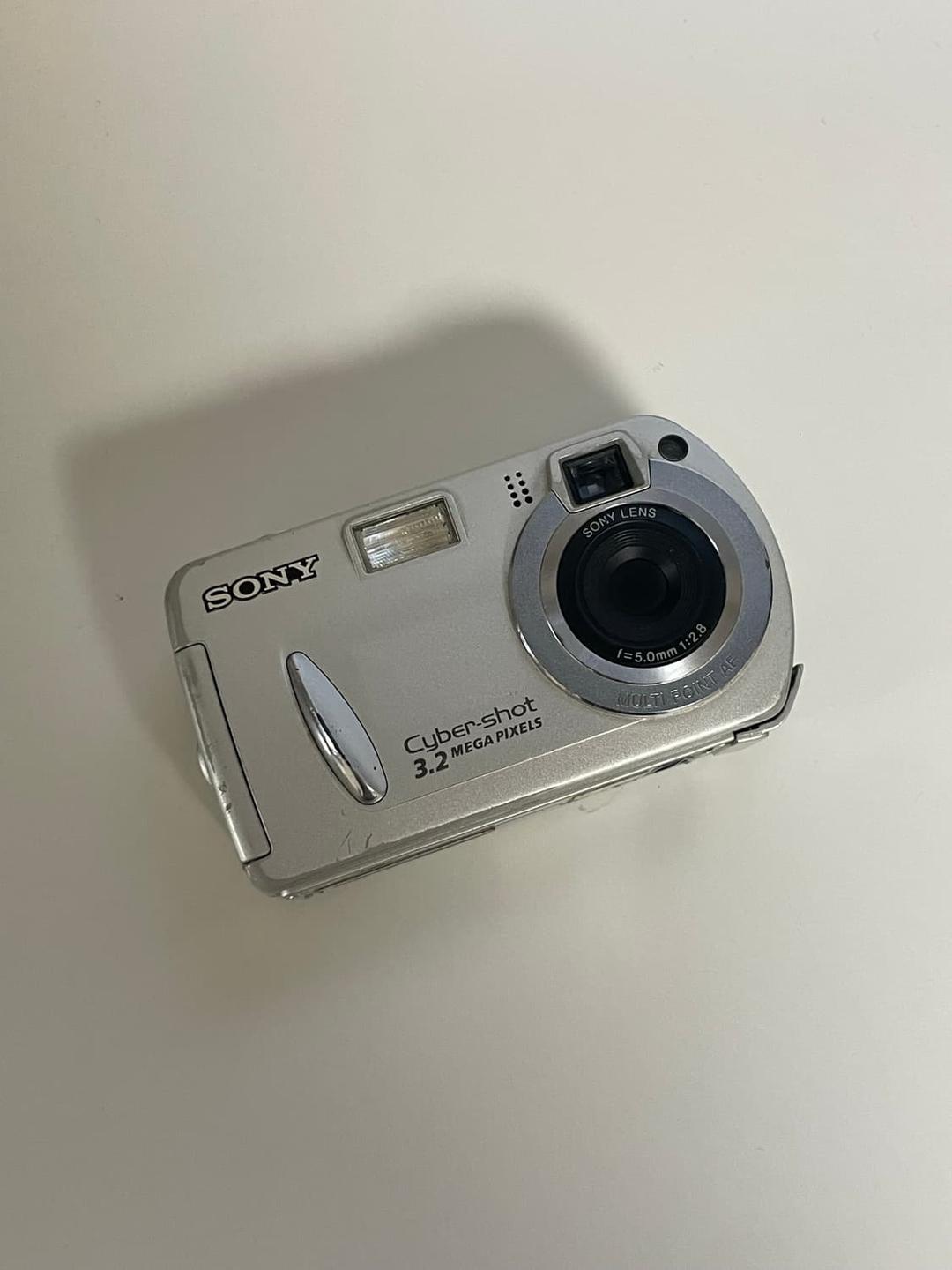 소니 dsc-p32
