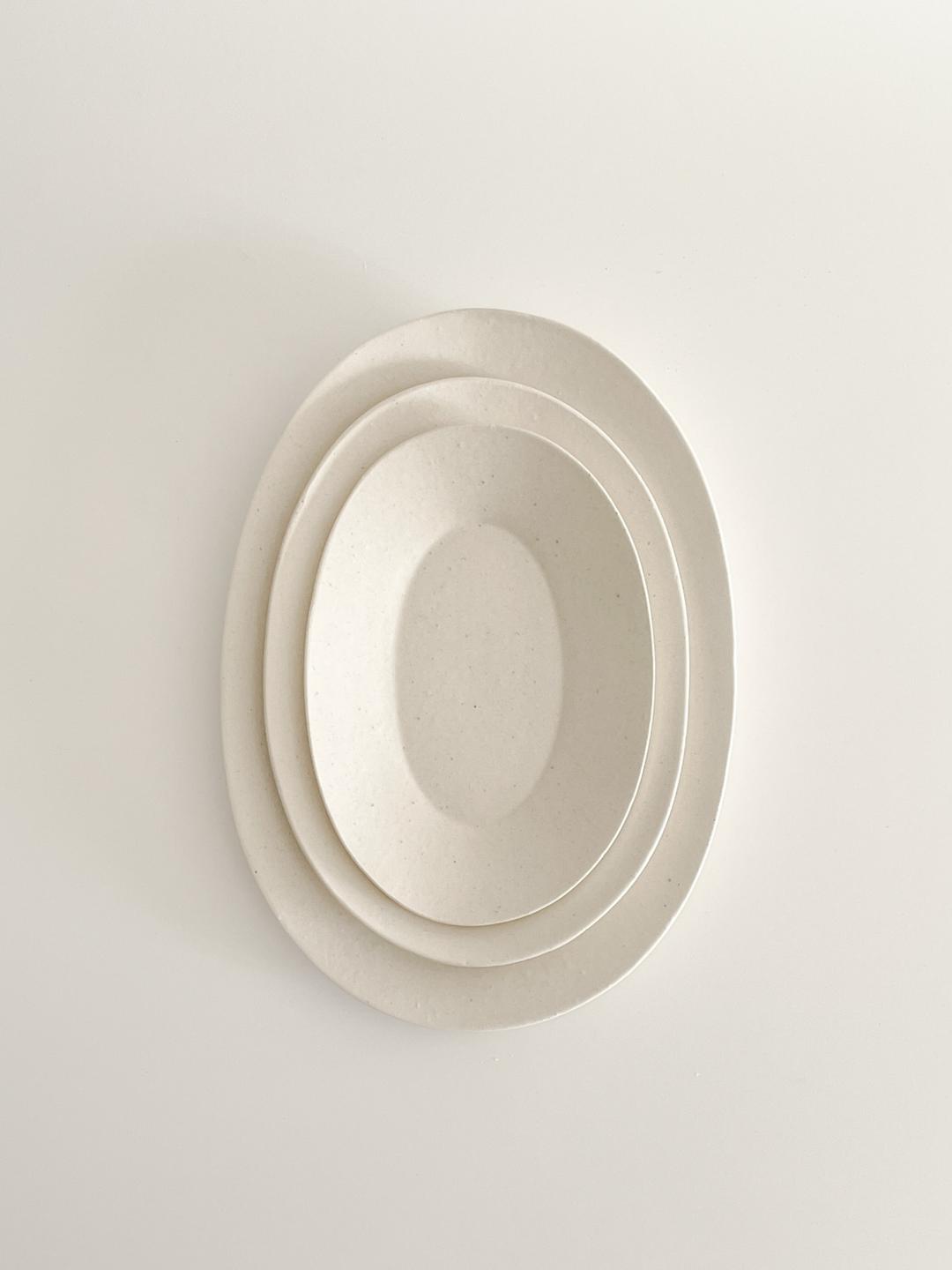 [Flush Ceramics] Serene Oval Plate (2 colors)