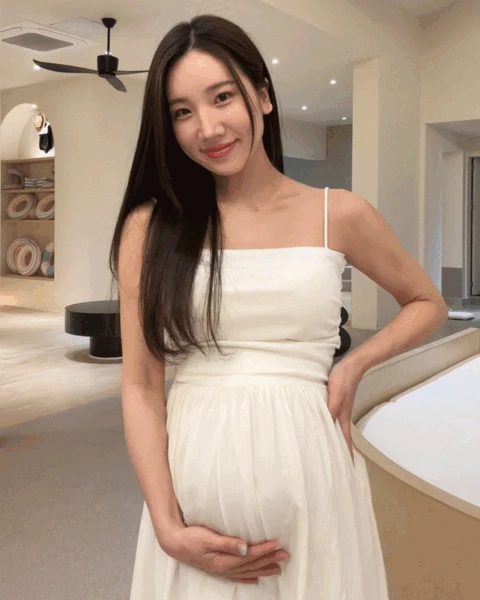 슈가 캡내장 레이어드 플레어 임산부원피스