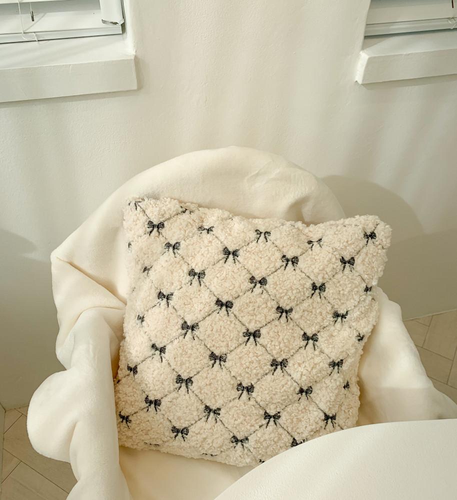 dumble ribbon cushion cover 덤블 리본 쿠션커버 덤블 뽀글이 양털
