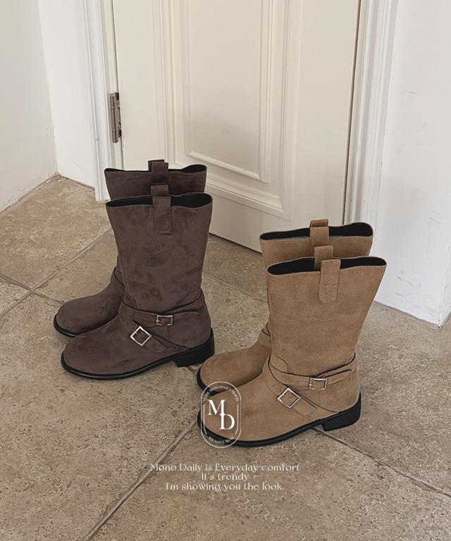 노프 스웨이드 미들 부츠