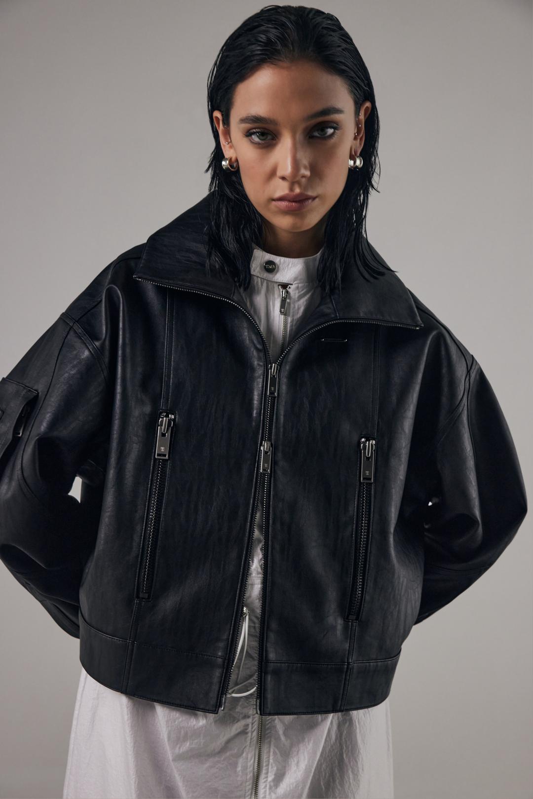 Bold Zip High-Neck Leather Jacket [ Black ]