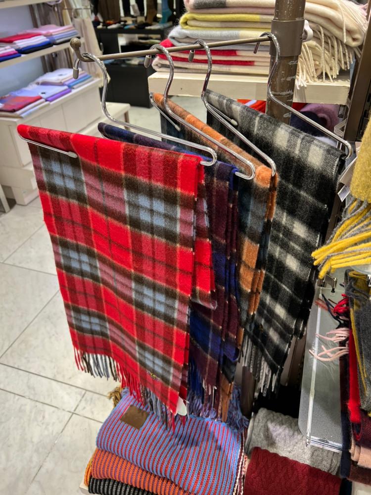 비비안 웨스트우드 TARTAN 캐시미어 머플러 504804954