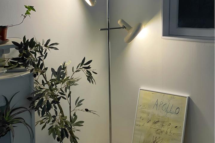 [예약판매] 듀얼 글로우 2구 장스탠드 모던 미드센츄리 LED 조명