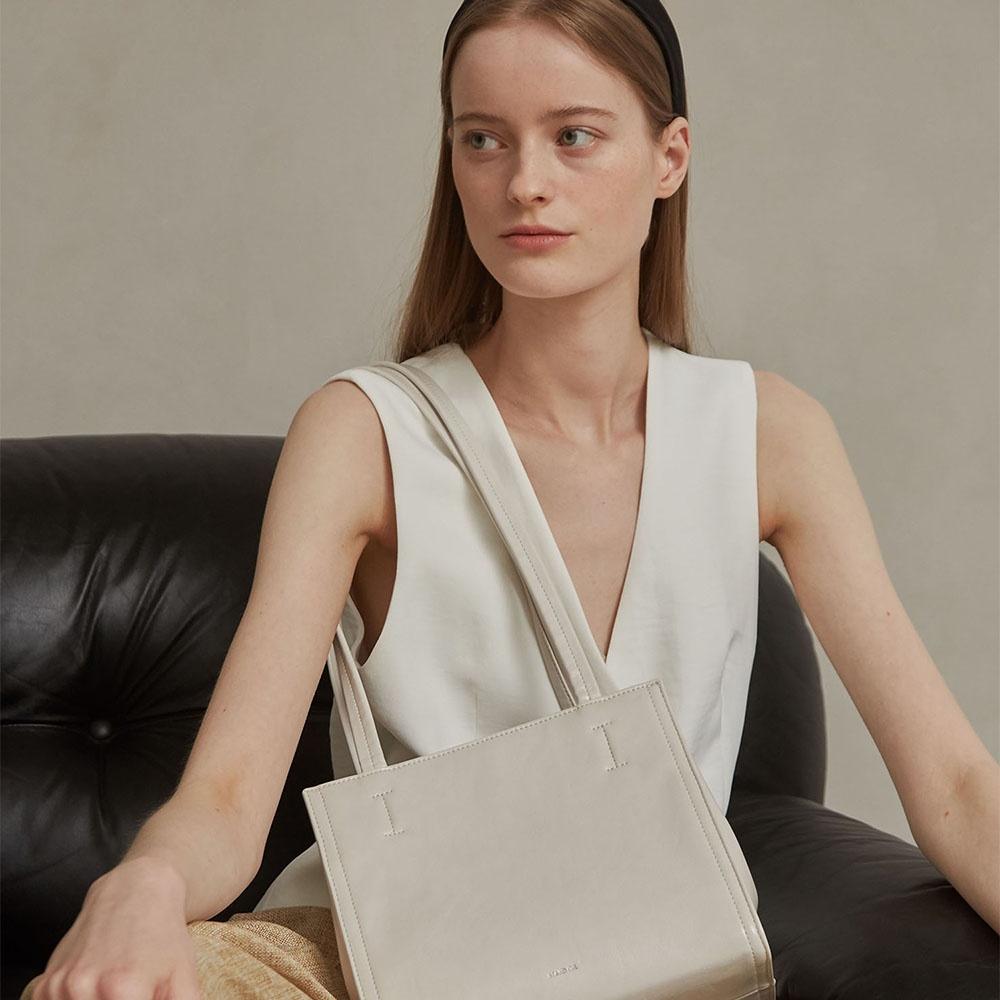 Oblong bag Mini 오블롱백 미니 / 크림