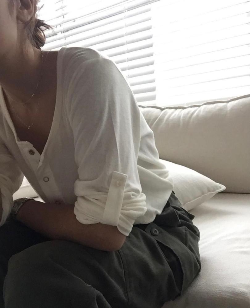 carol 캐롤 케이트 티셔츠 긴팔 유넥 버튼 t (2col)