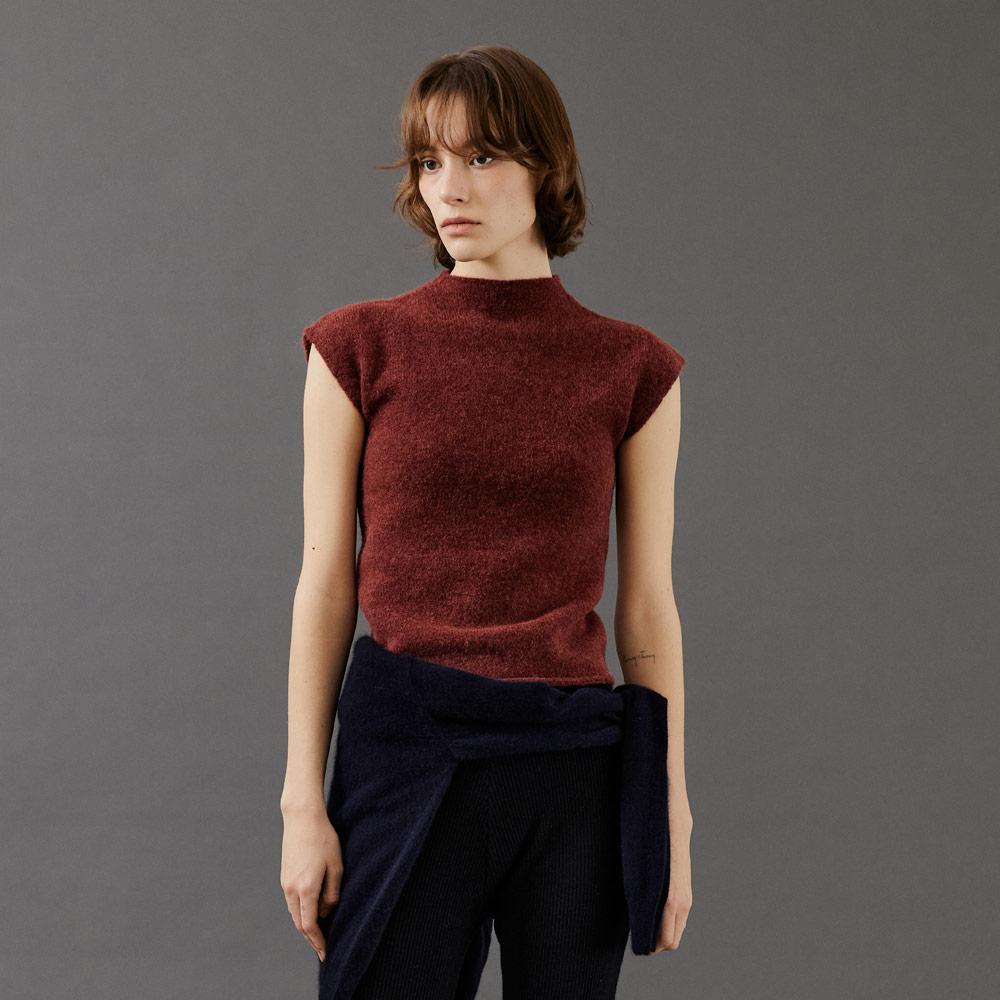 Cecil Half-Sleeve Knit (Burgundy)