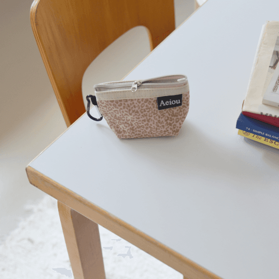 Aeiou Keyring Pouch (S) Leopard Pink Corduroy