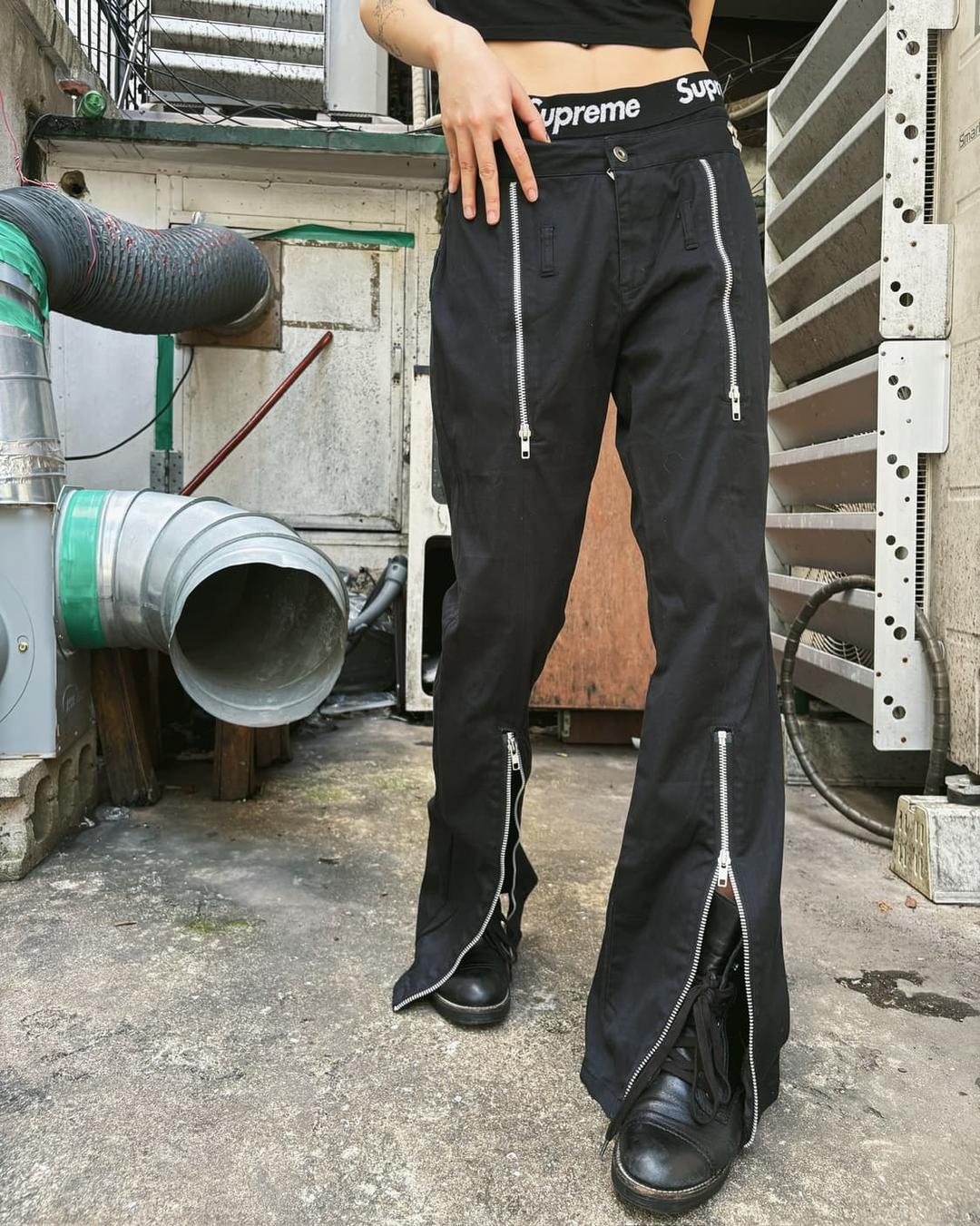 블랙피스나우 지퍼 디테일 부츠컷 팬츠 | 후루츠패밀리