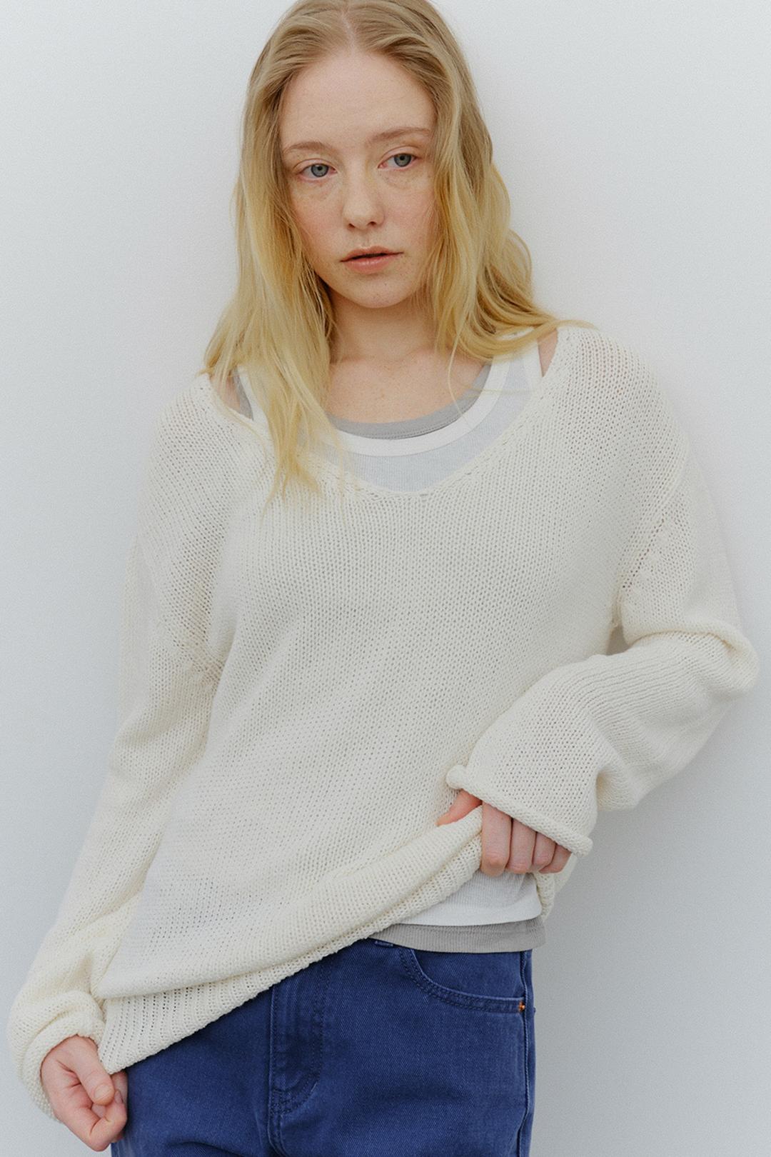 paper v pullover (ivory)