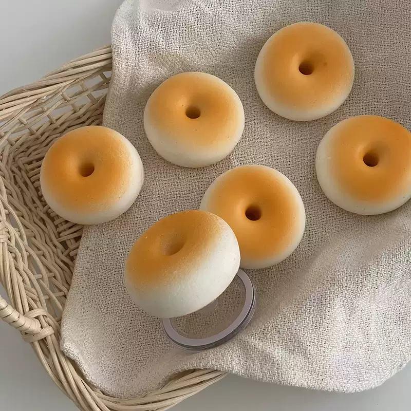 Bagel Holder 베이글 거치대 그립톡 🥯