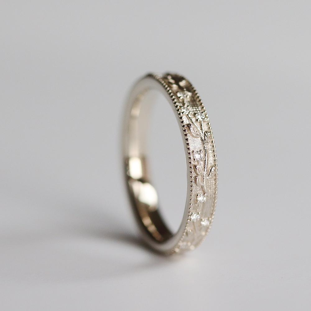 dandelion diamond band for her