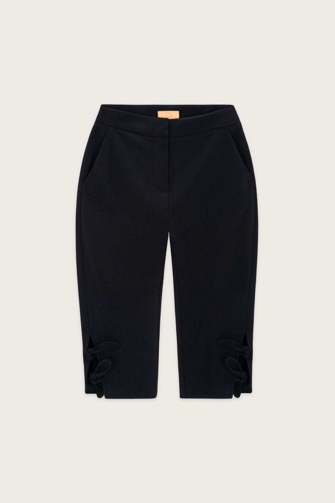 TIED HALF PANTS (BLACK)