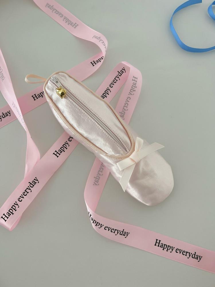 Ballet Core Kitsch Case 발레코어 키치 메이크업 오브제 필통