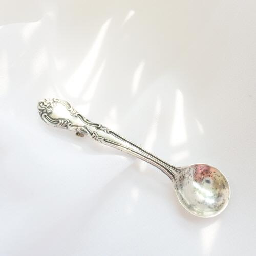 1940-50s mini sterling spoon brooch