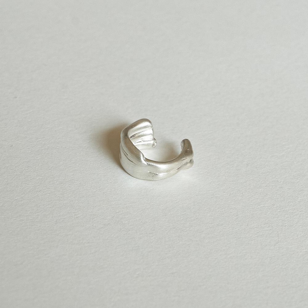 flow earcuff