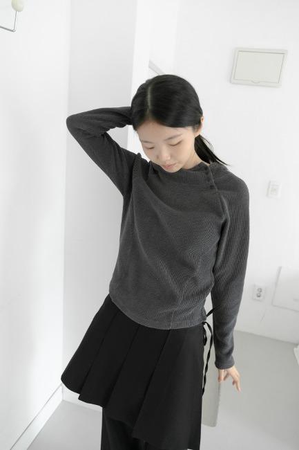 오무수히 curve button golgi hood top(3colors)