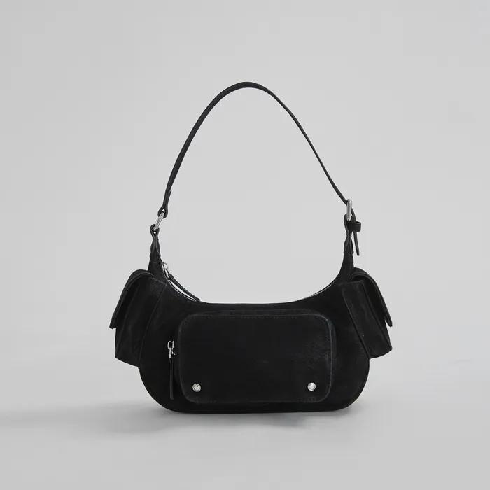 스터드 포켓 호보백_Subtle Black
