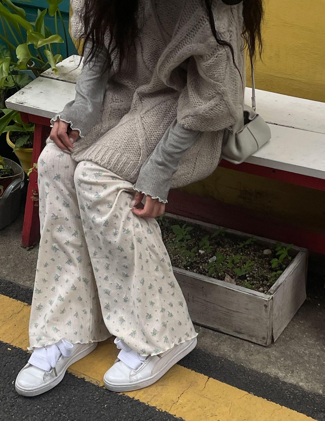 ✿ punching wave pants