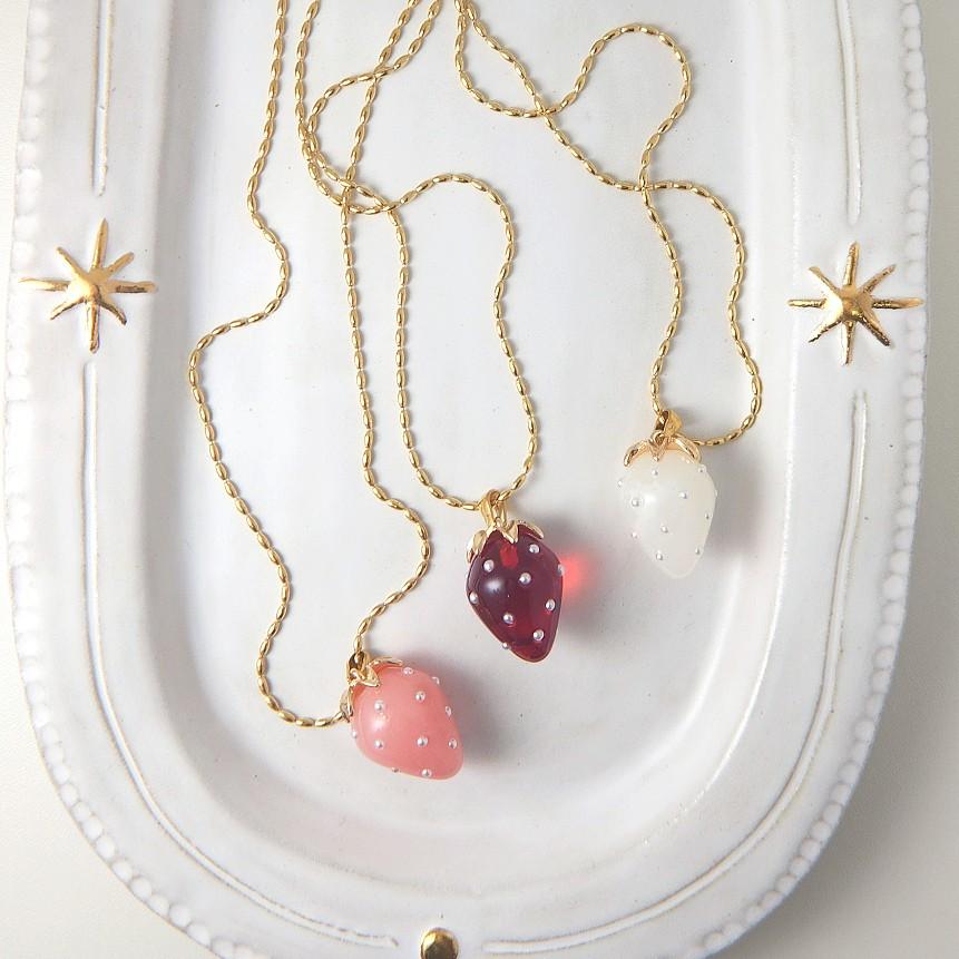 (핑거플로우)♡써지컬실버추가♡스트로베리 써지컬 팬던트 3color (롱타입,숏타입)