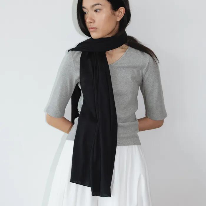 Flow Tencel Scarf (Black)
