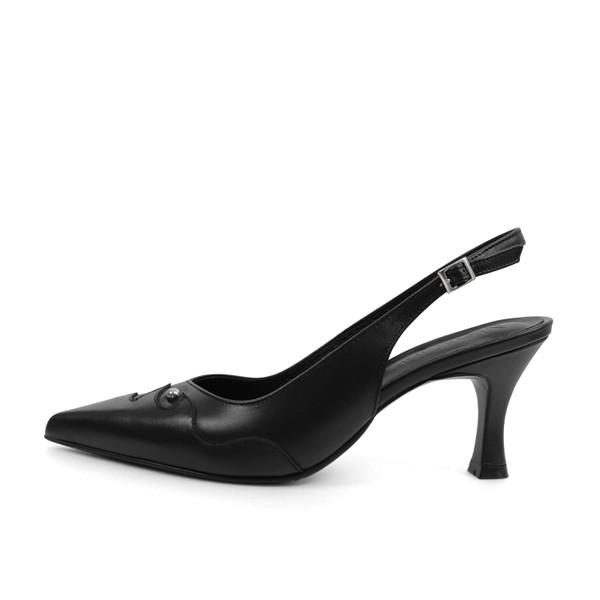 Western piercing heels