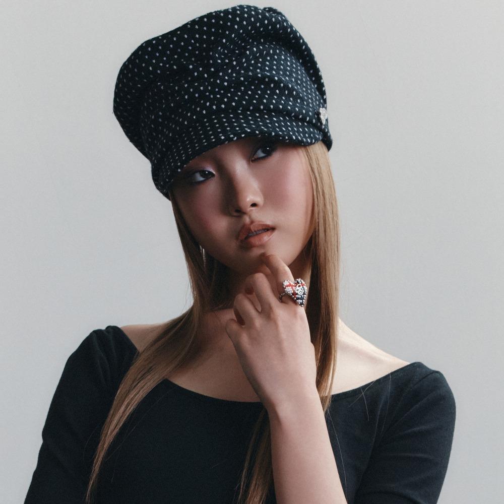 SOFIA CAP (POLKA DOT BLACK)