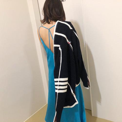 momo.dress 정싸롱제작상품