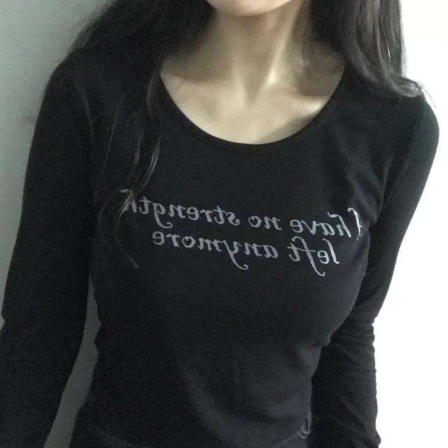 anymore 라운드 긴팔T
